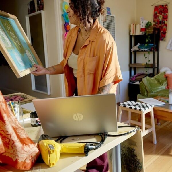 HP Pavilion 15.6" FHD (1920 x 1080) Laptop • Intel Core 8-Core CPU • 32GB RAM • 1TB Storage (512GB SSD + withHP P500 512GB External SSD) • Fast Wi-Fi 6 • Fingerprint Reader • Windows 11 - Image 7