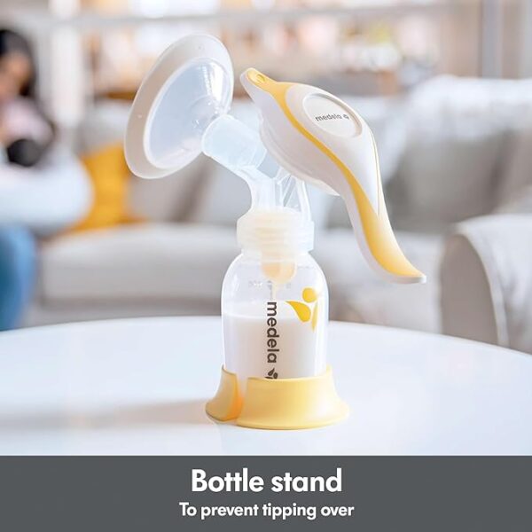 Medela Manual breast pump with Flex Shields Harmony Single Hand for More Comfort and Expressing More Milk - Image 7
