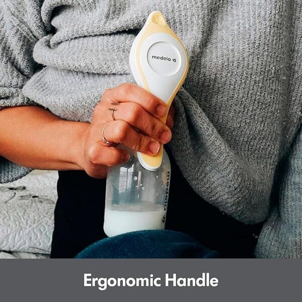 Medela Manual breast pump with Flex Shields Harmony Single Hand for More Comfort and Expressing More Milk - Image 6