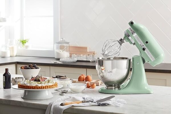KitchenAid Artisan Series 5 Quart Tilt Head Stand Mixer with Pouring Shield KSM150PS, Pistachio - Image 4