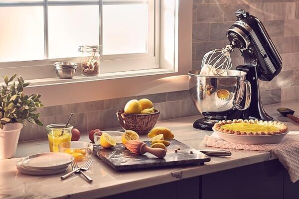 KitchenAid Artisan Series 5 Quart Tilt Head Stand Mixer with Pouring Shield KSM150PS, Onyx Black - Image 4