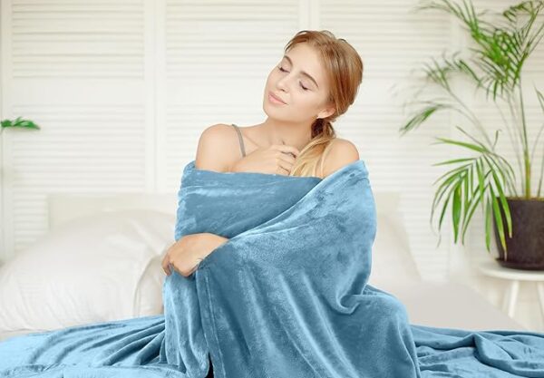 Utopia Bedding Fleece Blanket Queen Size Washed Blue 300GSM Luxury Fuzzy Soft Anti-Static Microfiber Bed Blanket (90x90 Inch) - Image 2