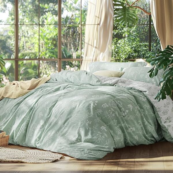 Bedsure Twin/Twin XL Comforter Set - Sage Green Bed Set, 2 Pieces Cute Floral Bedding, 1 Soft Reversible Botanical Flowers Comforter and 1 Pillow Sham
